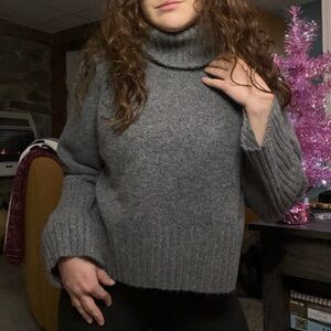 Cozy Gray Topshop Turtleneck Sweater